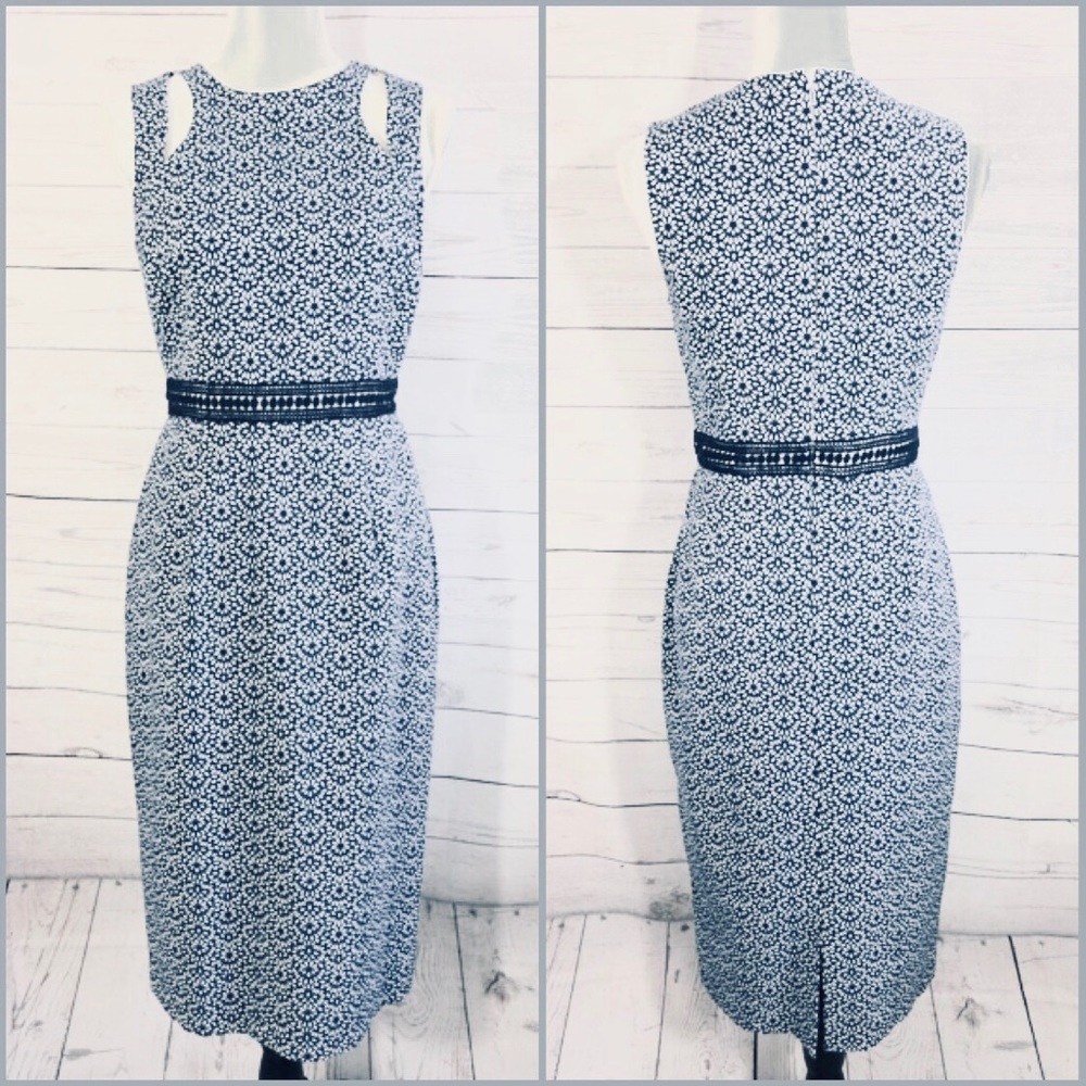 Maggy London Navy Print Sleeveless Sheath Dress | Size 4